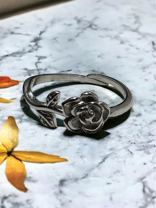“Rose” ring