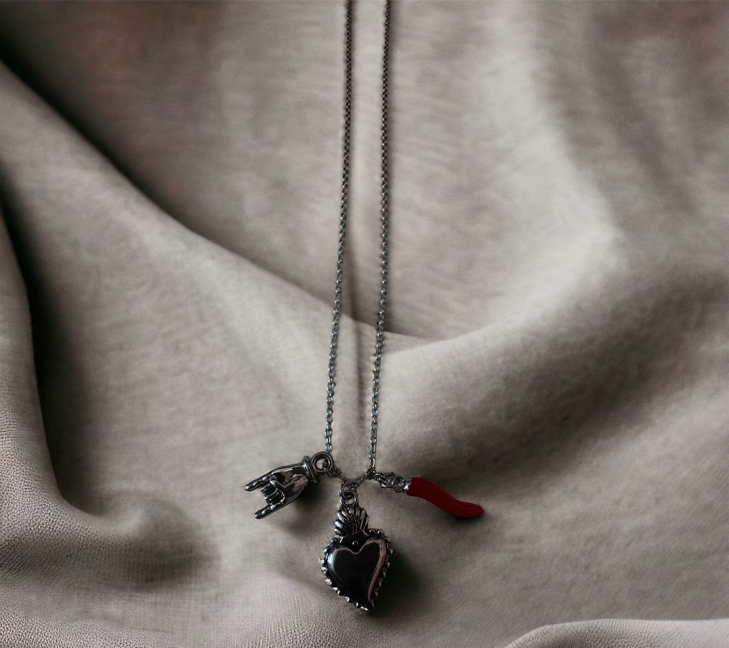 Collana scaramantica