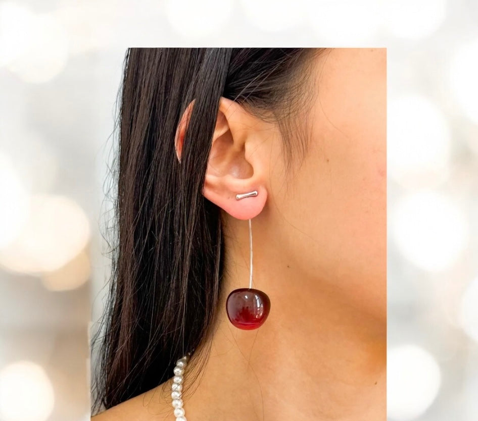 Cherry earrings 🍒