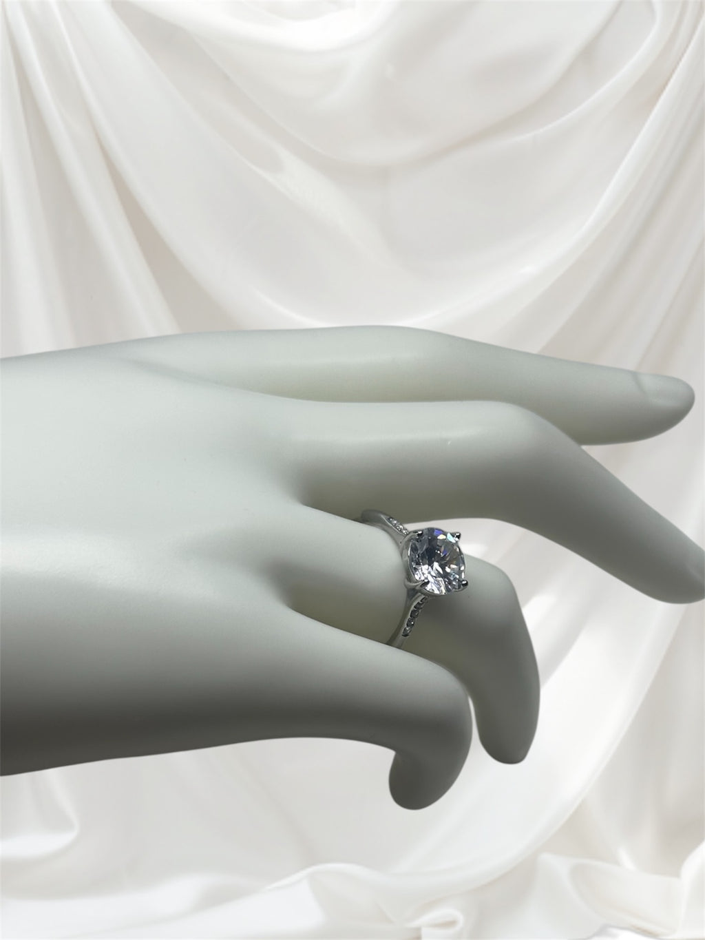 Anello Eterna (Solitario)