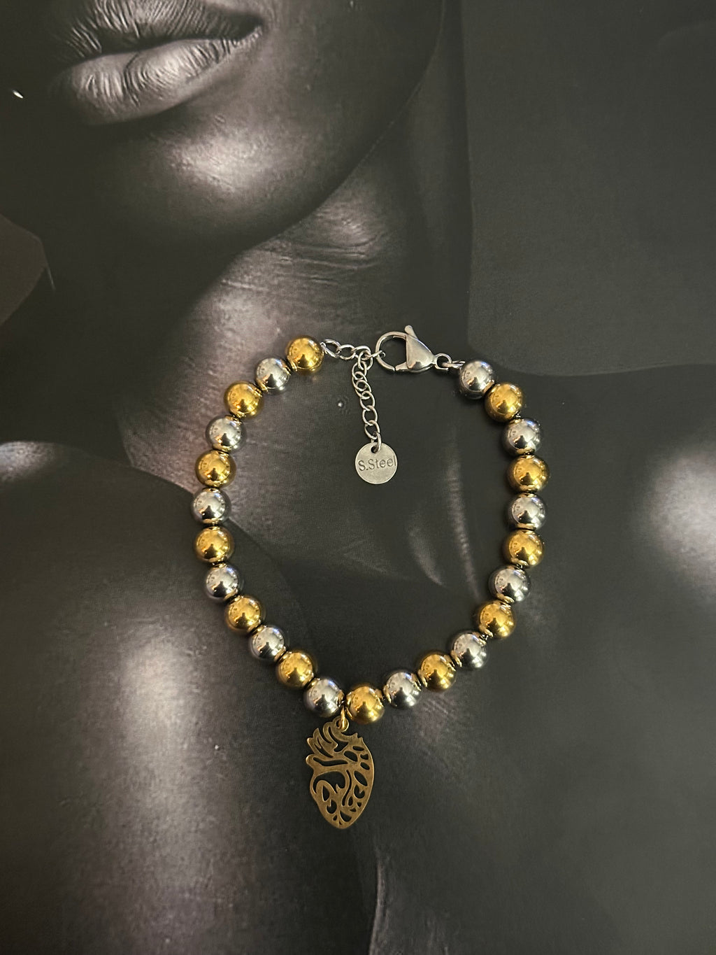 Anatomic Spheres Bracelet