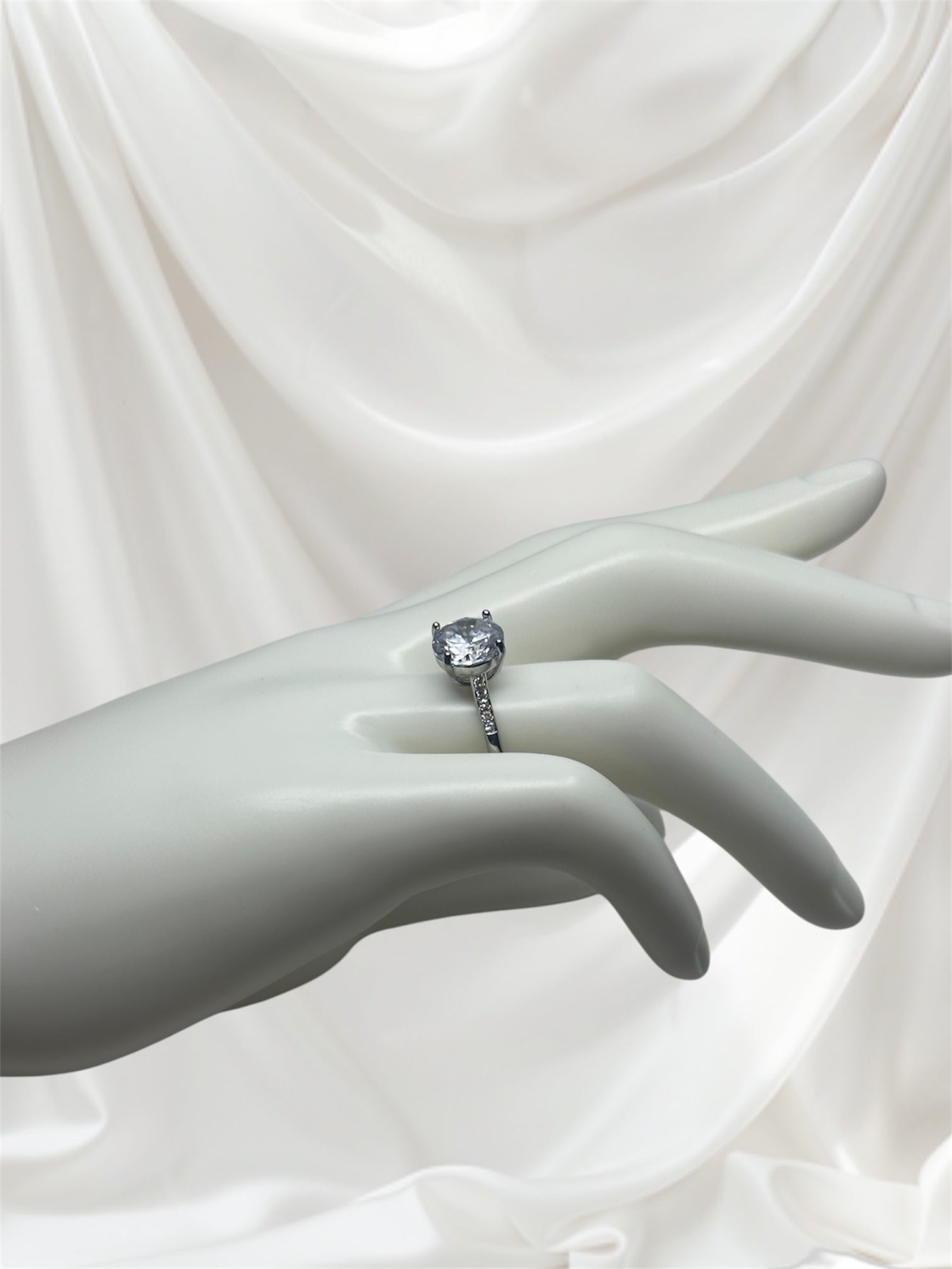 Anello Eterna (Solitario)