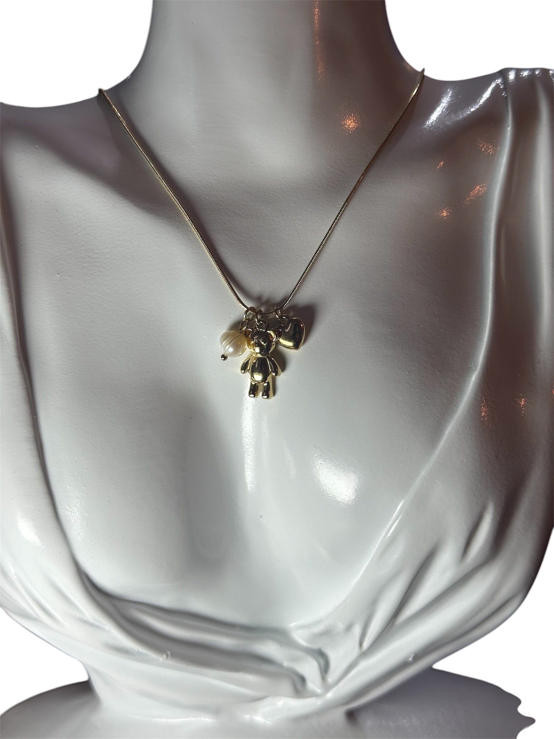 Tris of Cuddles Necklace