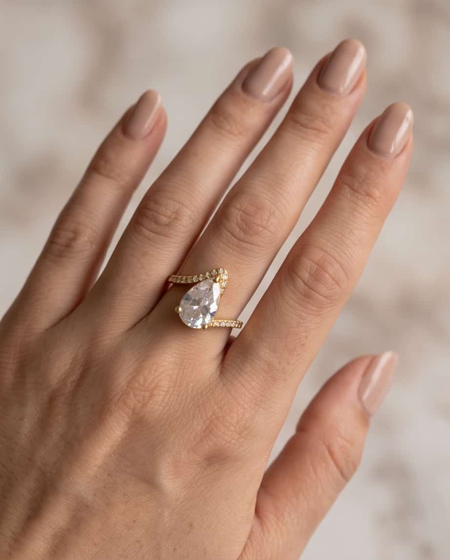 Anello Goccia di Cristallo
